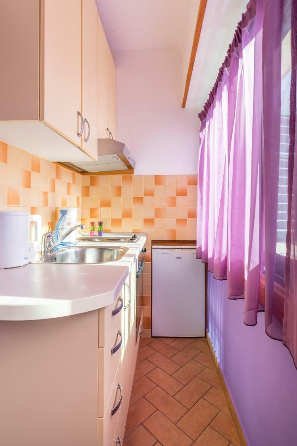 Sunny Apartment Split Exterior photo