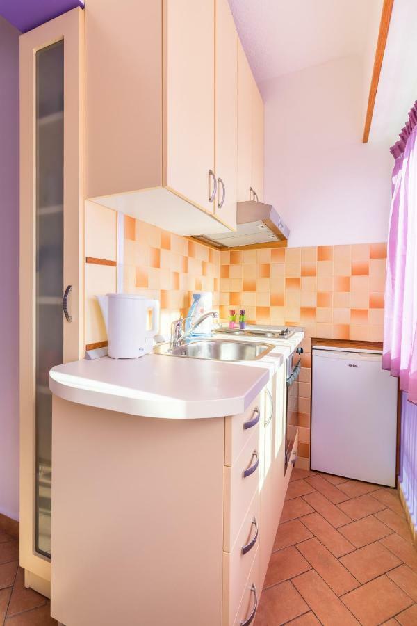 Sunny Apartment Split Exterior photo